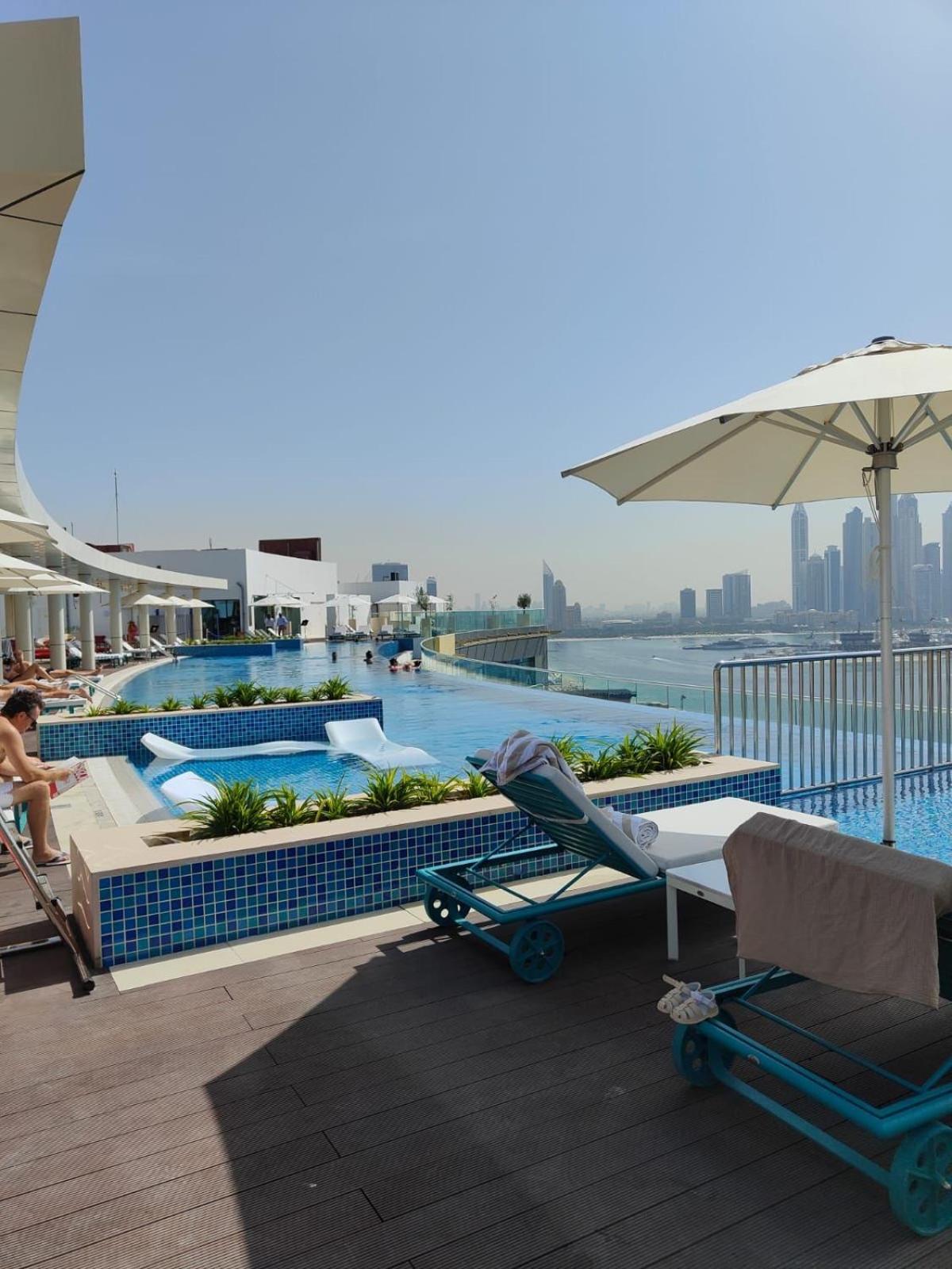 Beachside Bliss: Stylish New At Seven Palm * Dubai